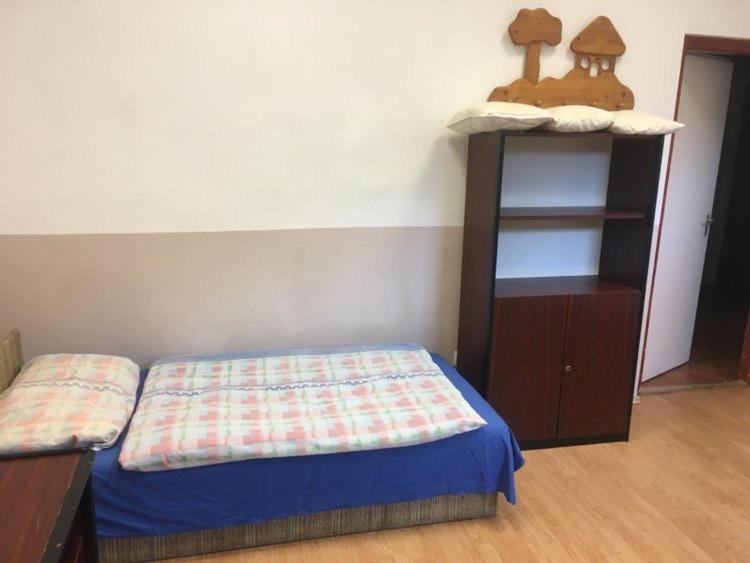 Хостел Goencoelhaz Вац Екстер'єр фото